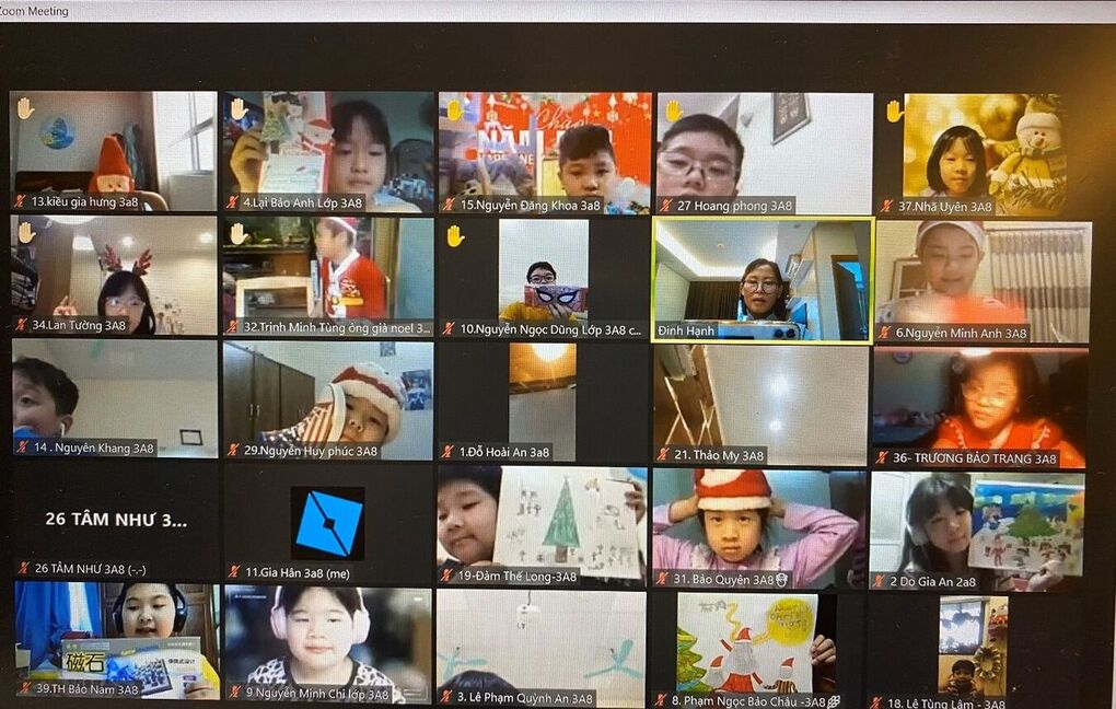 RỘN RÀNG KHÔNG KHÍ GIÁNG SINH