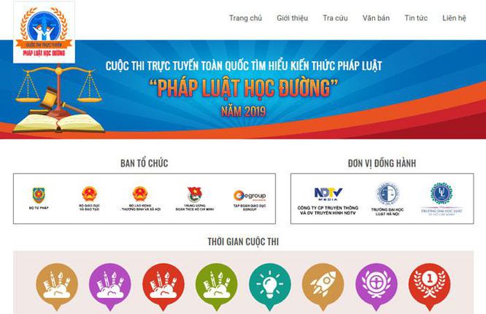 Bắt đầu diễn ra cuộc thi tìm hiểu pháp luật trực tuyến 'Pháp luật với mọi người'