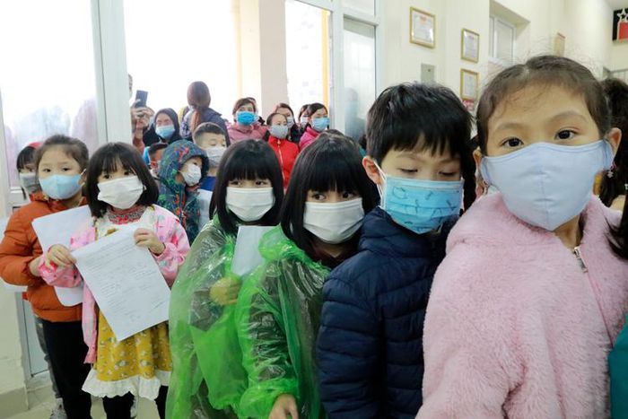 Hướng dẫn về bảo vệ, chăm sóc trẻ em trong đại dịch COVID-19