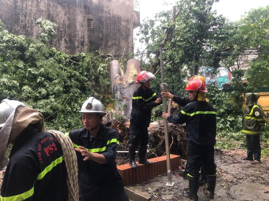 Một số giải pháp phòng ngừa tai nạn, thương tích mùa giông, bão