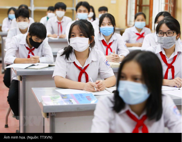 Thủ tướng yêu cầu xem xét mở cửa trường học trở lại