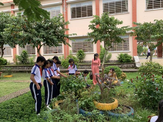 Đâu phải ra ngoài nhà trường mới là hoạt động trải nghiệm