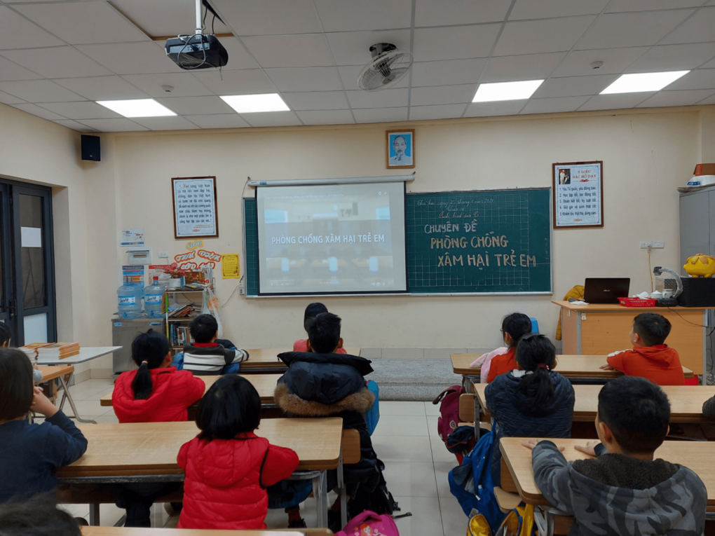 Trường Tiểu học Kim Đồng thực hiện chuyên đề “Hướng dẫn học sinh phòng chống xâm hại trẻ em”