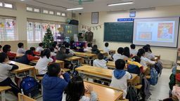 Những hoạt động thiết thực của học sinh khối 2 nhân ngày thành lập Quân đội Nhân dân Việt Nam