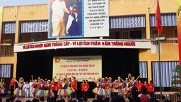 TRƯỜNG TIỂU HỌC KIM ĐỒNG TỔ CHỨC KỈ NIỆM  65 NĂM NGÀY GIẢI PHÓNG THỦ ĐÔ (10/10/1954 - 10/10/2019)  VÀ TUẦN LỄ HƯỞNG ỨNG HỌC TẬP SUỐT ĐỜI NĂM 2019