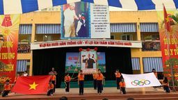 TRƯỜNG TIỂU HỌC KIM ĐỒNG TƯNG BỪNG KHAI MẠC HỘI KHỎE PHÙ ĐỔNG LẦN THỨ X NĂM HỌC 2019 - 2020