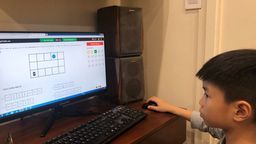 HỌC SINH LỚP 2A8 HÀO HỨNG THAM GIA SỰ KIỆN GIỜ LẬP TRÌNH