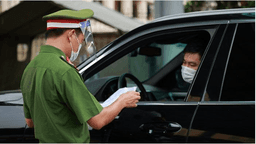 Hà Nội thống nhất các loại giấy tờ cần sử dụng khi đi đường trong thời gian giãn cách