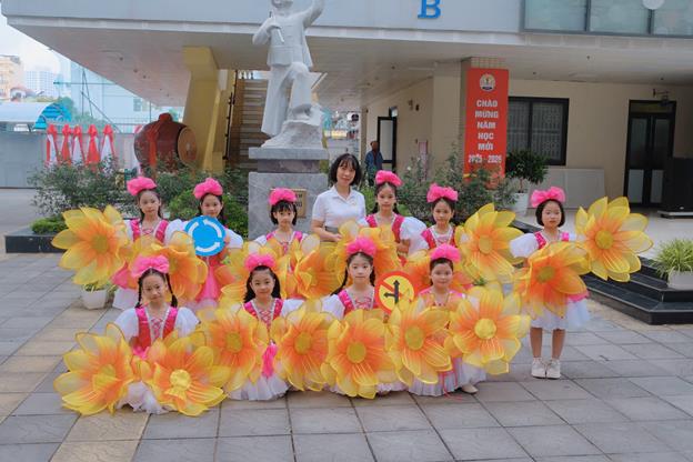 Người truyền lửa thầm lặng