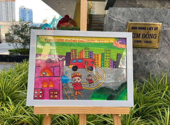 C:\Users\User-1\Desktop\Ảnh PCCC\z7073710091051_4166e60a618b2de64ef74fe89bed3b6a.jpg