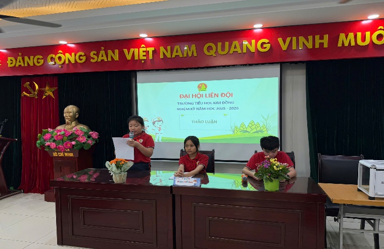 C:\Users\User-1\Desktop\Ảnh ĐHLĐ 2526\z7159034771029_3bef59fa4a8a2fcaa9bad1559a0c77da.jpg