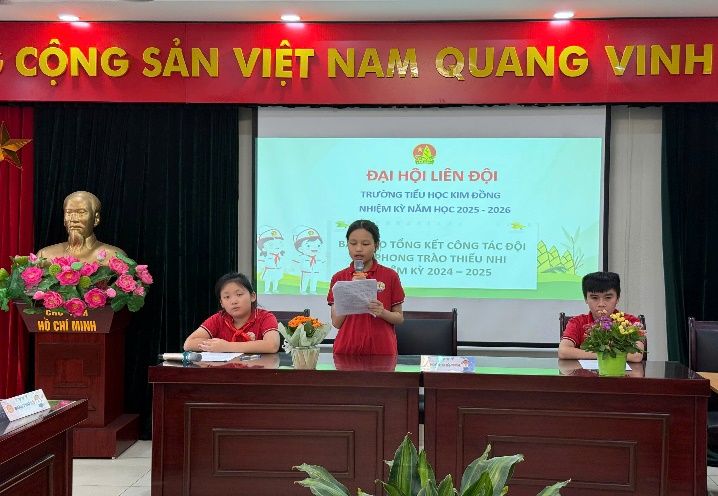 C:\Users\User-1\Desktop\Ảnh ĐHLĐ 2526\z7159034789681_77ed6223a4f78a449ac0da9579ac5ef3.jpg