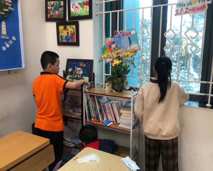 C:\Users\MinhThangPC.VN\Desktop\Chiến sỹ nhí\z6424561837434_6d1df7b33bd4d5601794c3c4f5529351.jpg