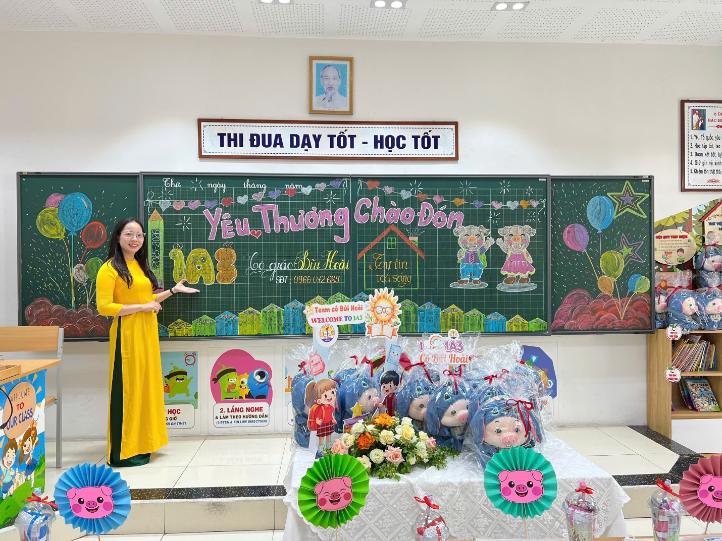 A person standing in front of a table with flowers and a blackboard
AI-generated content may be incorrect.