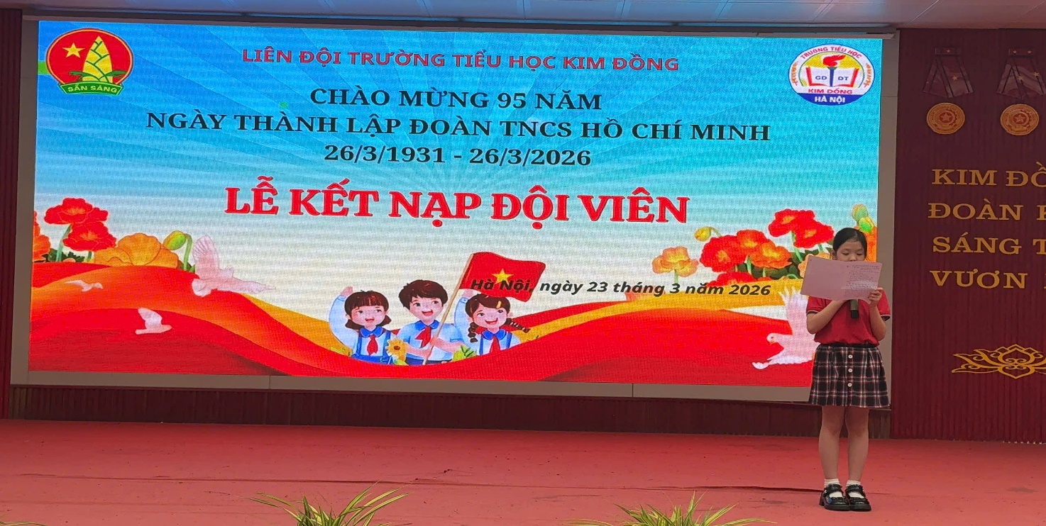 C:\Users\User-1\Desktop\95 năm\z7648658627773_801edc0bde0f48cd06c2da280afc4da4.jpg