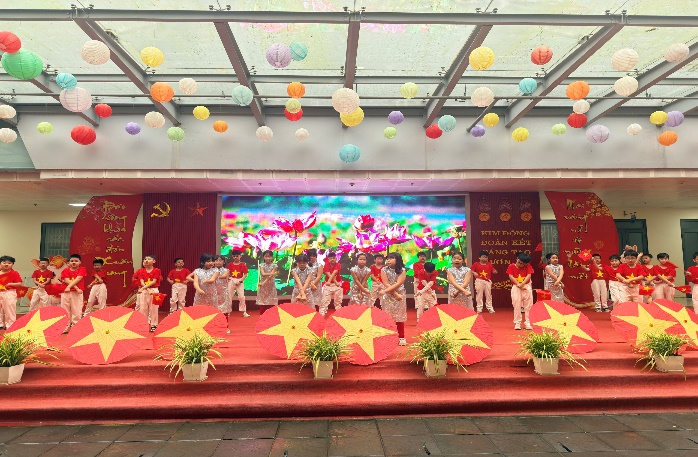 C:\Users\User-1\Desktop\Pháp luật\z7601212621646_cb56bddc9251e82e3e0ae0c448b407f9.jpg